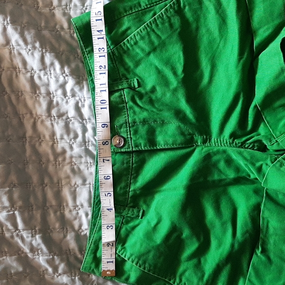 Old Navy Green Cotton Shorts - Picture 3 of 4
